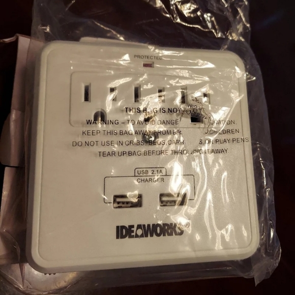IDEAWORKS USB Outlet Multiplier and Surge Protector BNWT LtdEd SO 1 LEFT - Picture 4 of 8